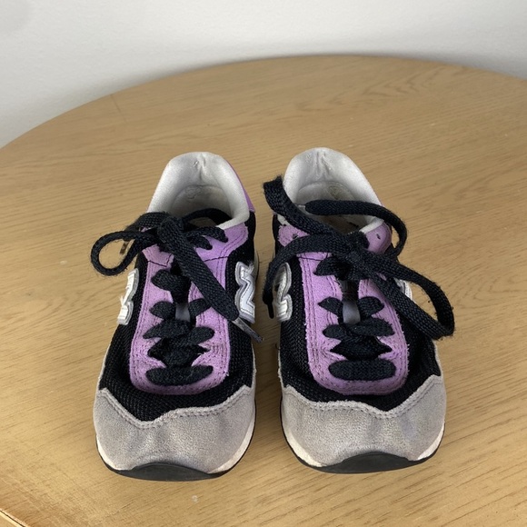New Balance 515 Kids 11 Athletic Sporty Retro Sneaker Black Purple Casual Shoe - Picture 2 of 8